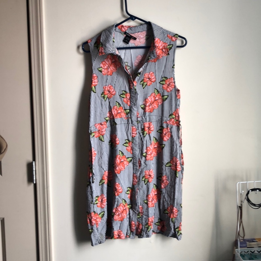 Mid-thigh Dress